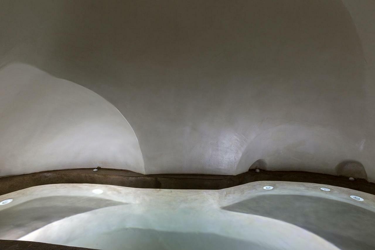 Alluvial Santorini Suites Messaria  Exterior photo